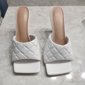 Wild Diva White Quilted Mules
